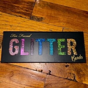 Too Faced Glitter Bomb Palette